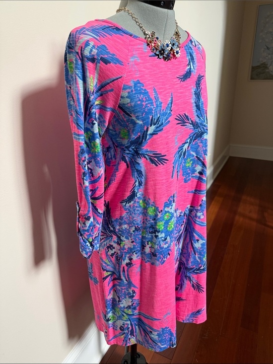 Lilly Pulitzer Dresses & Skirts - Lilly Pulitzer Pink Tropical Print Midi Dress